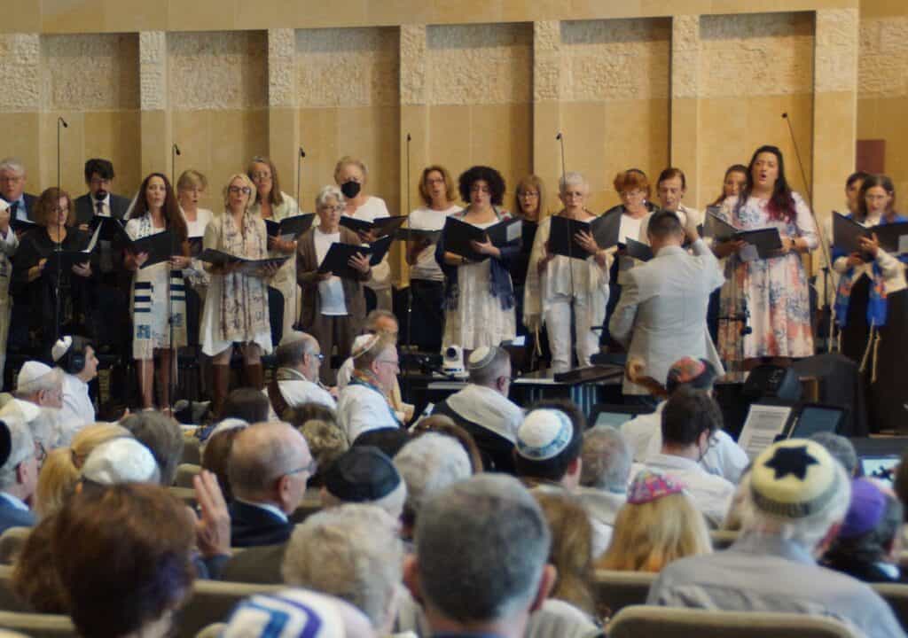 The CBI choir sings during High Holy Days services.
